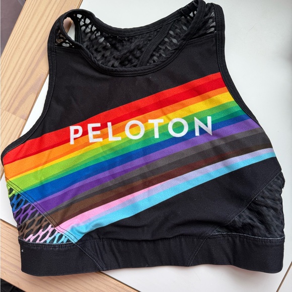 Peloton Pride Set - Picture 2 of 6